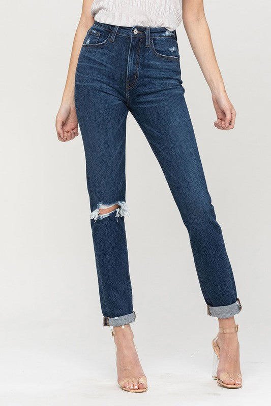 Jeans mom elásticos enrollados desgastados