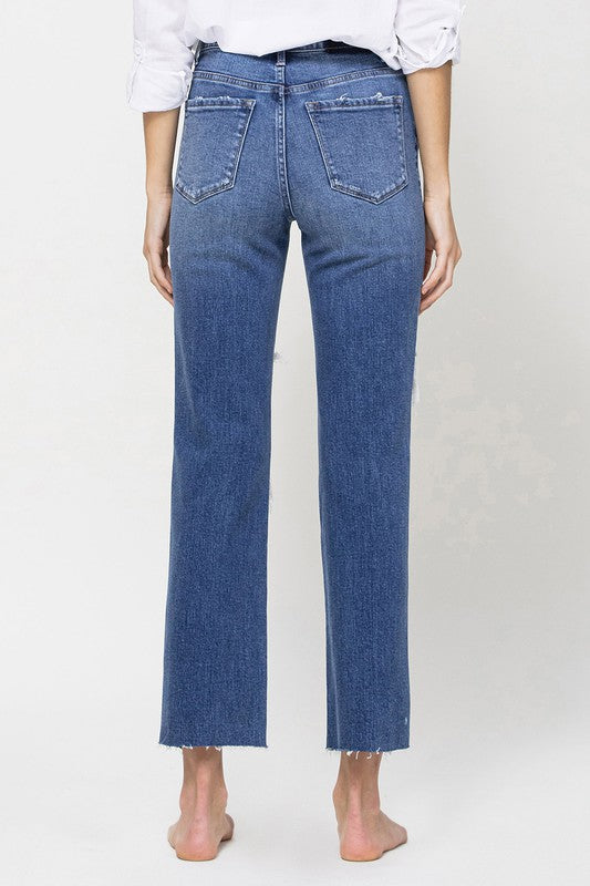 Jeans rectos relajados con tobillos de talle alto desgastados