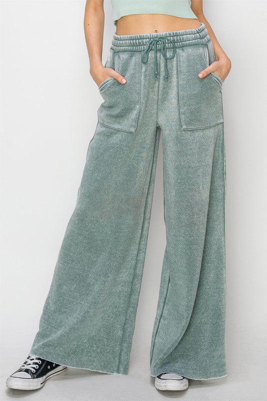 Pantalones anchos de talle alto con cordón